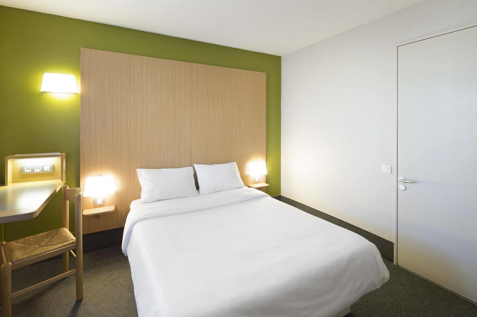 B&B Hotel Nantes Parc Expos La Chapelle Exterior photo
